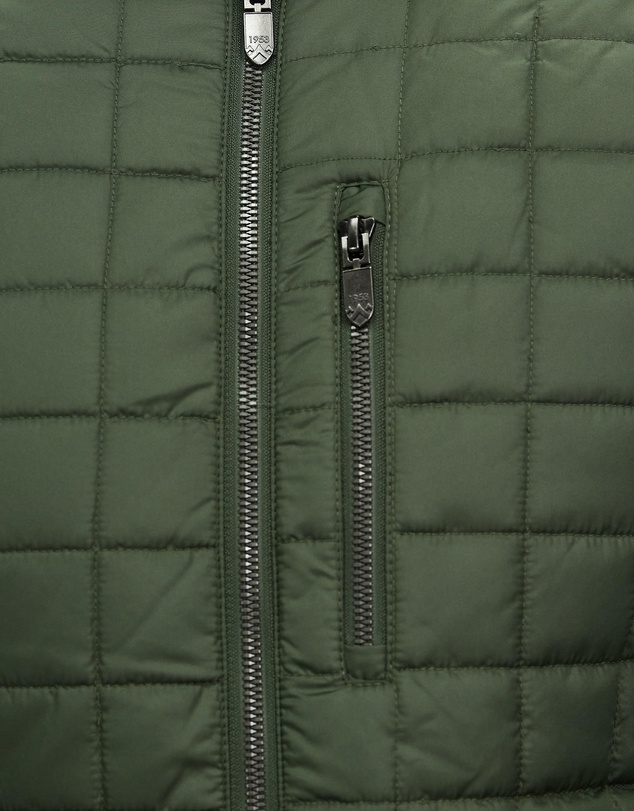 Edmund Hillary - Piha Primaloft Lightweight Jacket