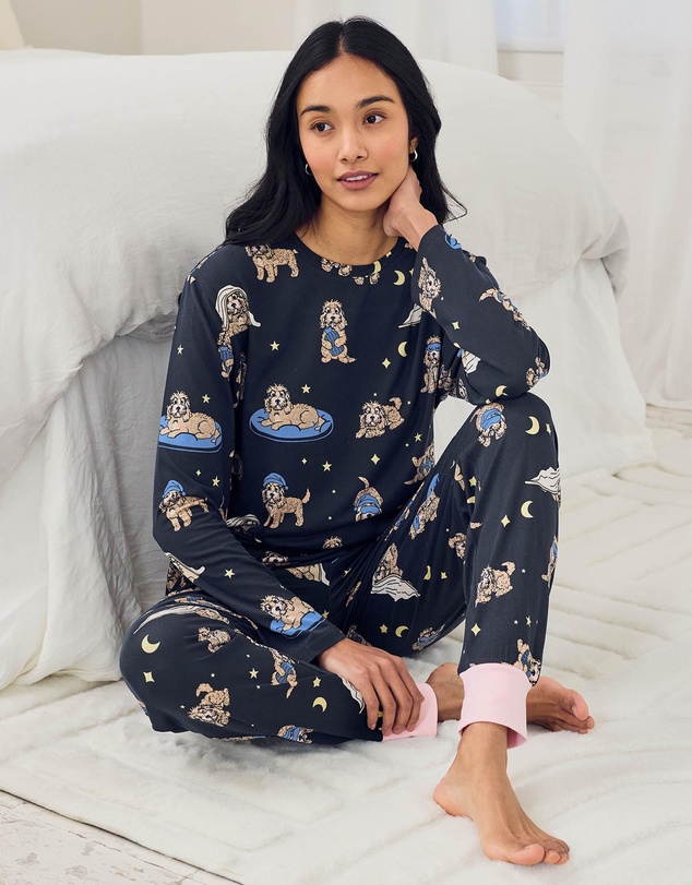 Chelsea Peers - Sleepy Dogs Long Pyjama Set
