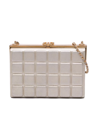 Pre-Loved by Azura Reborn - Pre-Loved chanel Quilted Lambskin Leather Crossbody