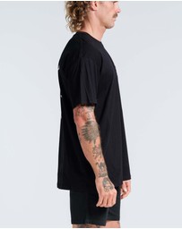 Vacancy Co - Nurture Nature Tee