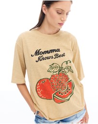 THE TALES - Momma Knows Best Tee