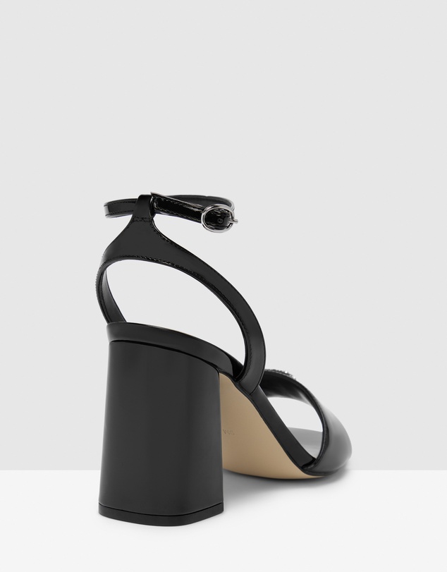 GUESS - Gelyae Block Heels