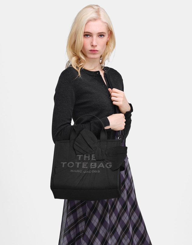Marc Jacobs - The Medium Tote Bag