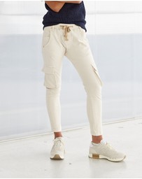 DRICOPER DENIM - Active Cargo Cream Jeans