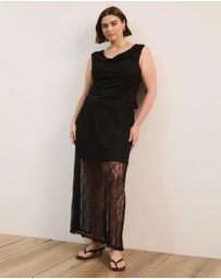 Atmos&Here Curvy - Isobel Lace Maxi Skirt