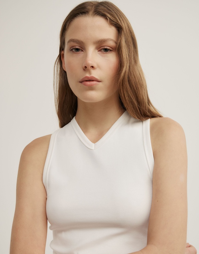 Witchery - High V-neck Tank