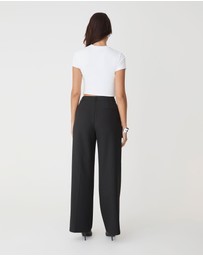 Forcast - Amy Cropped Baby Tee