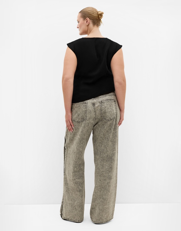 City Chic - Plus size Jett Pleat Detail Top - black