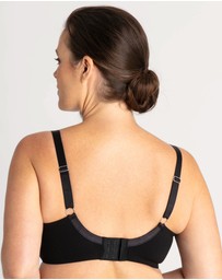 Ava & Audrey  - Underbliss by Ava & Audrey Invisibliss Moulded Microfibre Underwire Bra