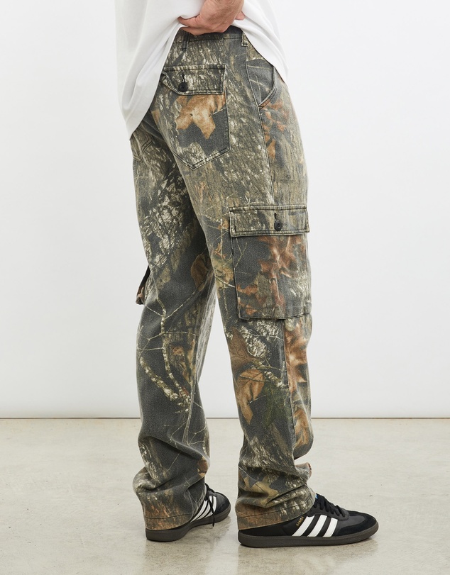 Vintage by The Real Deal - Pre Loved - Vintage Realtree Camo Cargo Pants