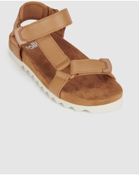 Rollie - Sandal Tooth Wedge