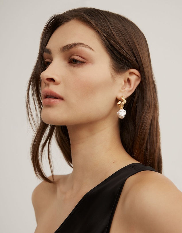 Witchery - Clara Pearl Drop Earrings
