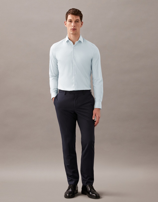 Calvin Klein - Performance Dress Shirt
