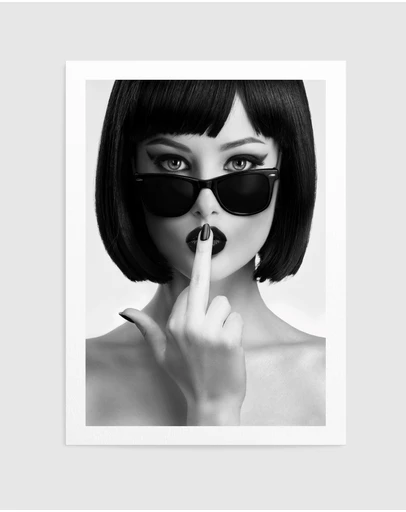 Olive et Oriel - Kiss This by David Drake Art Print