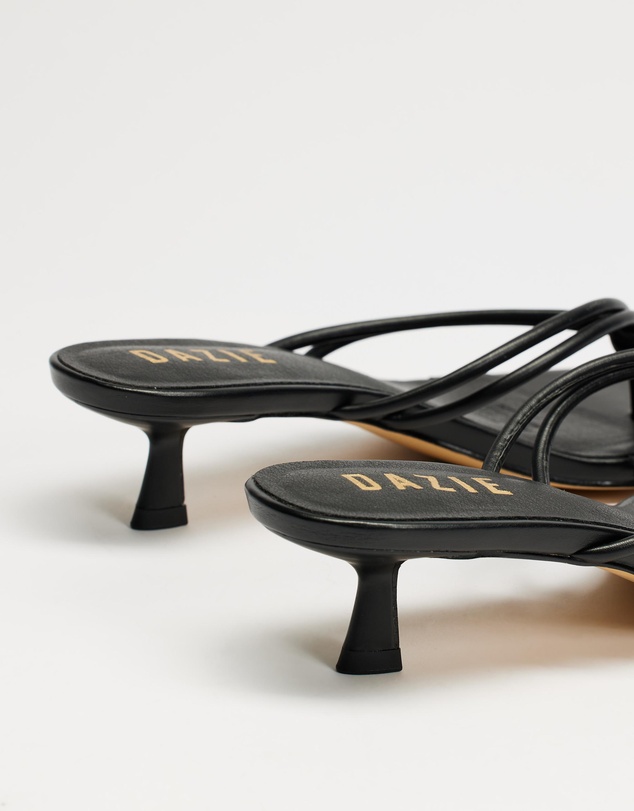 Dazie - Ember Knot Knitten Heels