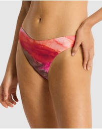 Sea Level Australia - Cabo Sporty Mid Pant