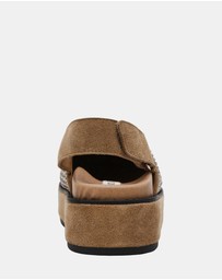 Steve Madden - Mellow-R Olive Flats