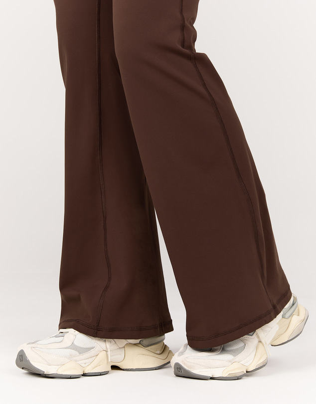 Muscle Republic - Luxe Bella Flares