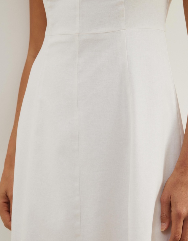 Atmos&Here - Lorry Keyhole Linen Blend Maxi Dress