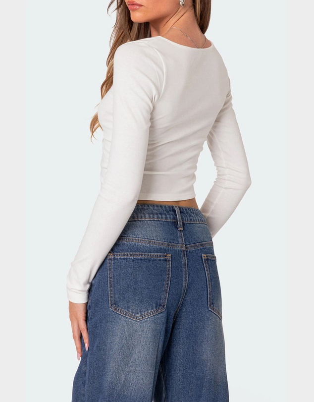 EDIKTED - Nat Ruched V Neck Top