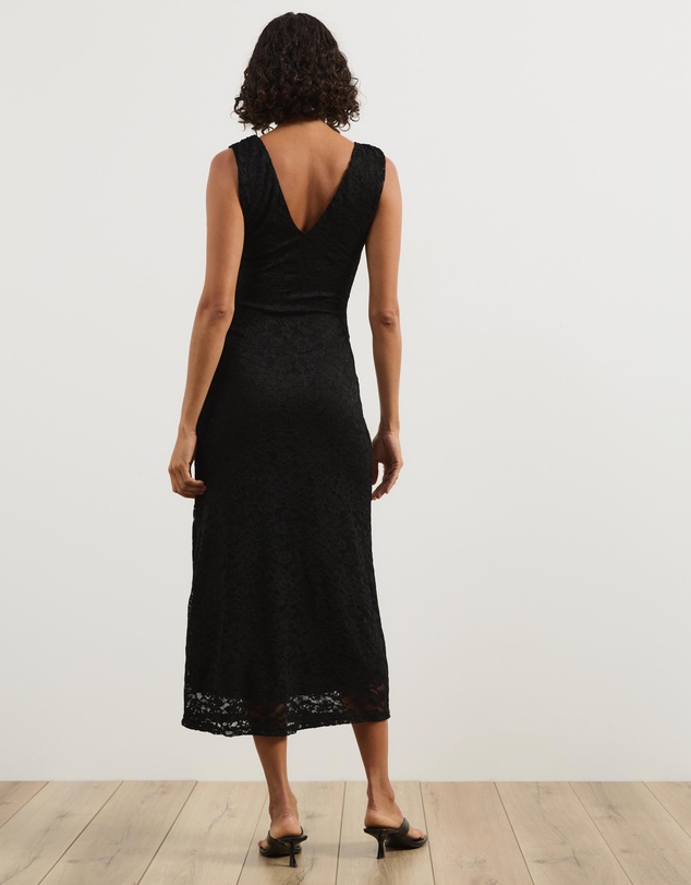 Atmos&Here - Nessi V-Neck Lace Midi Dress