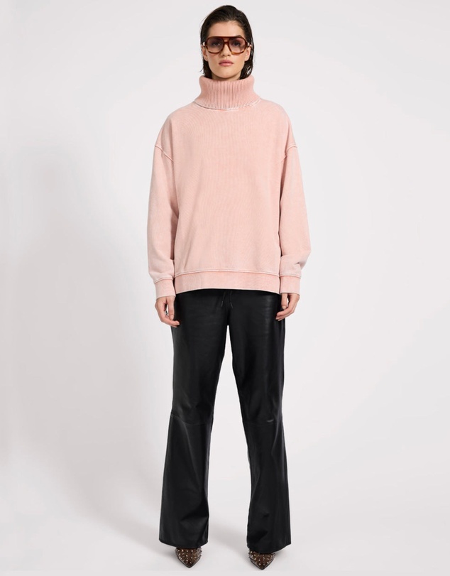 ONE TEASPOON - Fleece Roll Neck Sweater - Blush Pink