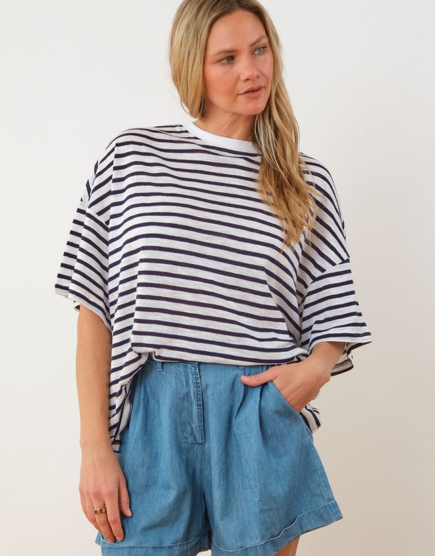 UNE PIECE - Oversized Boxy T-shirt