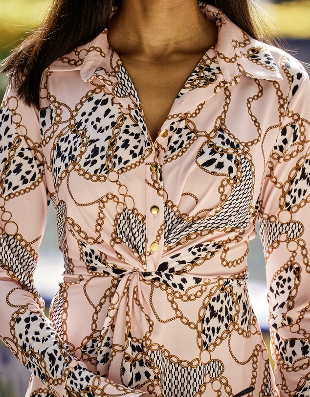 Sosandar - WOW' Print Twist Front Jersey Shirt