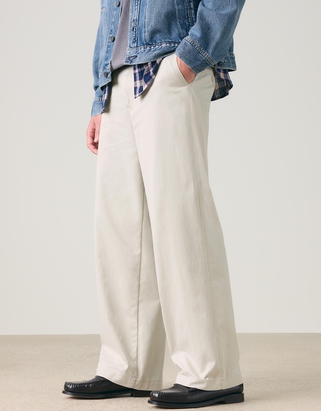 Levi's - Baggy Chinos