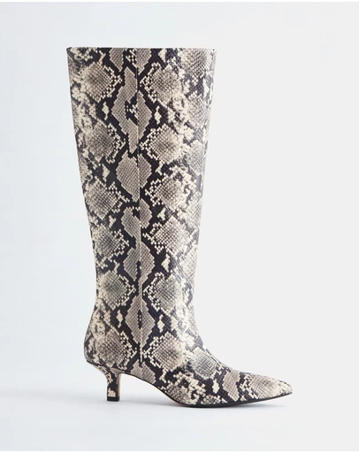 & Other Stories - Kitten Heel Leather Knee Boots