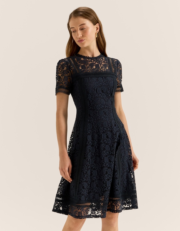 Review - Lacie Dress