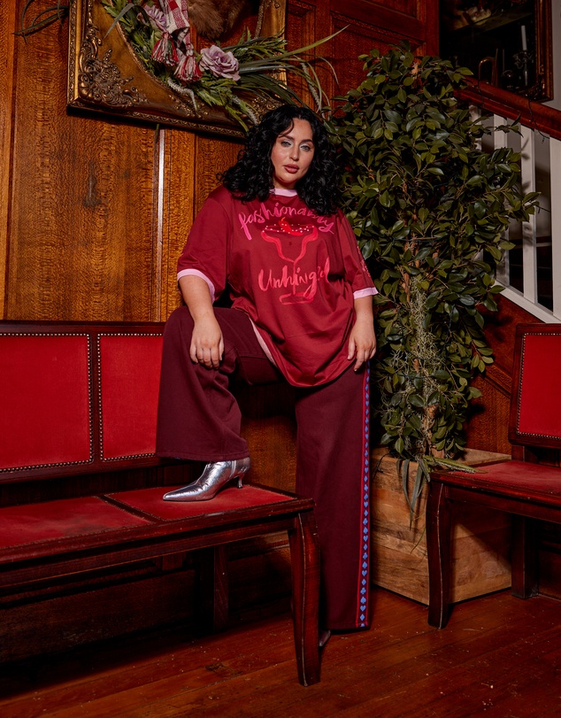 The Somewhere Co - Scorpio Astrology Oversized Tee