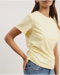 Atmos&Here - Emi Asymmetric Hem T-Shirt