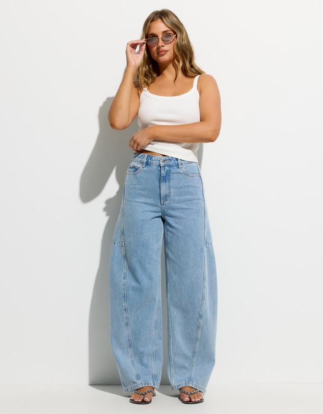 Dazie - Austin High Barrel Jeans