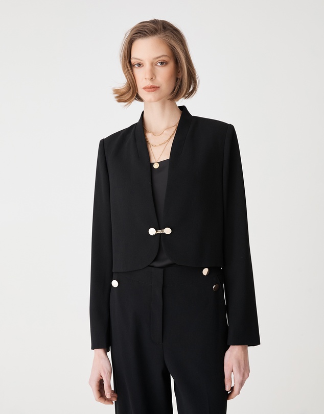 Forcast - Veronica Crop Crepe Jacket