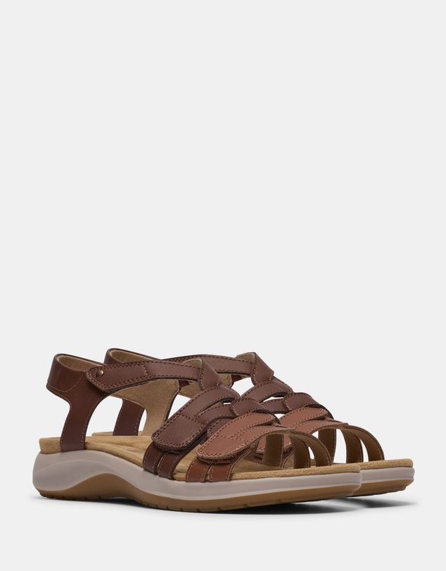 Clarks - Maelynn Paige Tan Combi