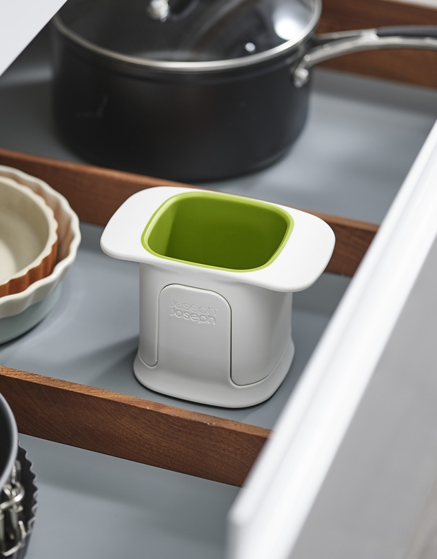 Joseph Joseph - ChopCup™ Vegetable Chopper (White)