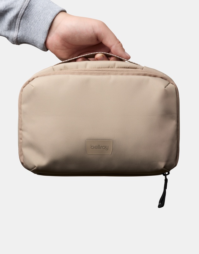 Bellroy - Hanging Toiletry Kit