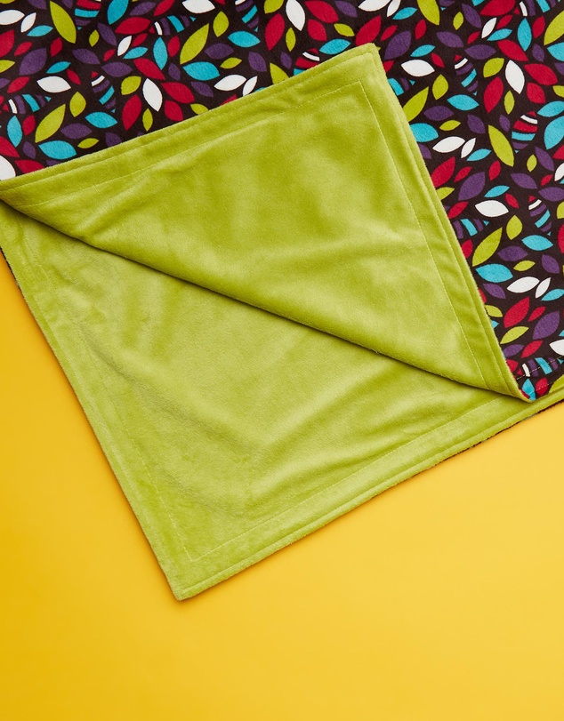 itti bitti - Cot Blanket - Ayako with Wasabi