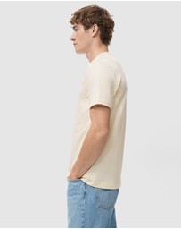 M.N.G - Cherlo T-Shirt