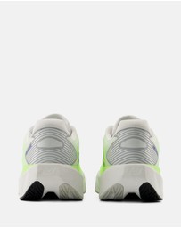 New Balance - FuelCell Rebel v5 - Men's