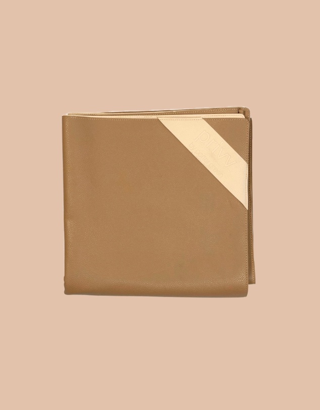 porter green - privv | vegan leather waterproof picnic rug