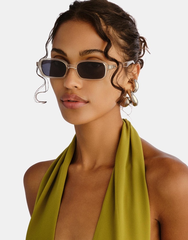 Le Specs - Pilferer