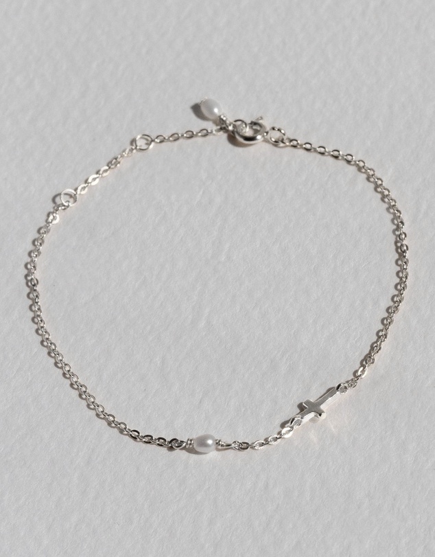 SAINT VALENTINE - Cross & Pearl Bracelet - Silver - ICONIC EXCLUSIVE