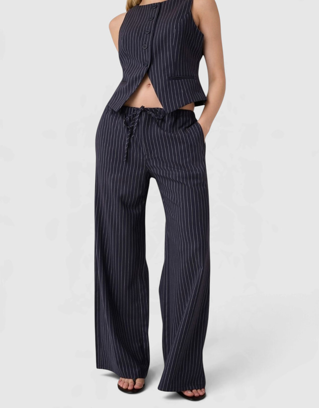 GUESS Jeans - GUESS JEANS Mid-Rise Pinstripe Wide Leg Pants