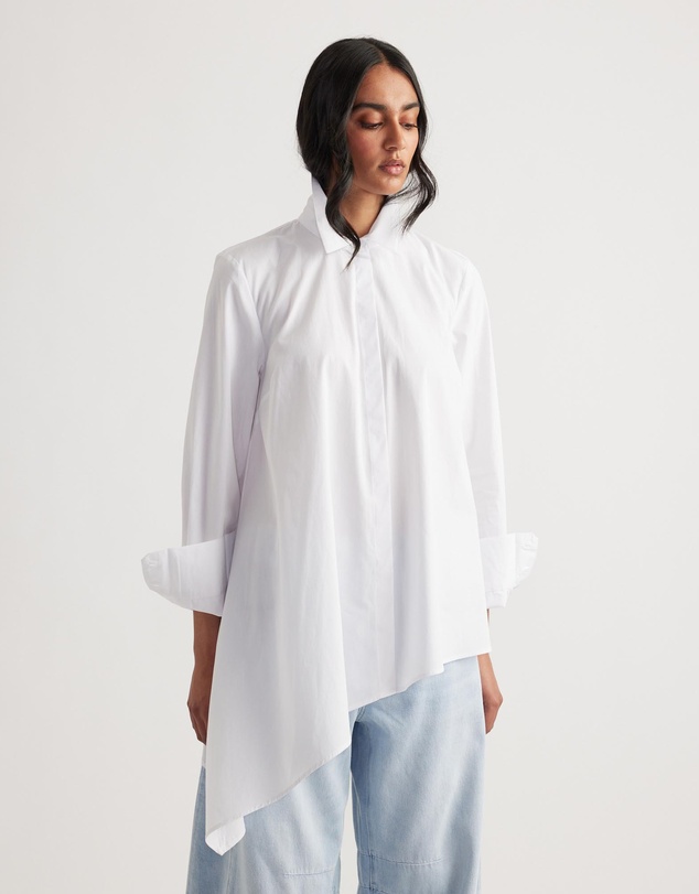 Decjuba - Nikki Asymmetric Shirt