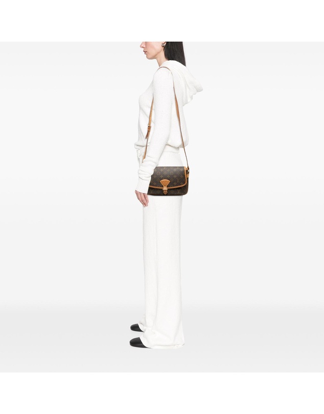 Pre-Loved by Azura Reborn - Pre-Loved Monogram Sologne