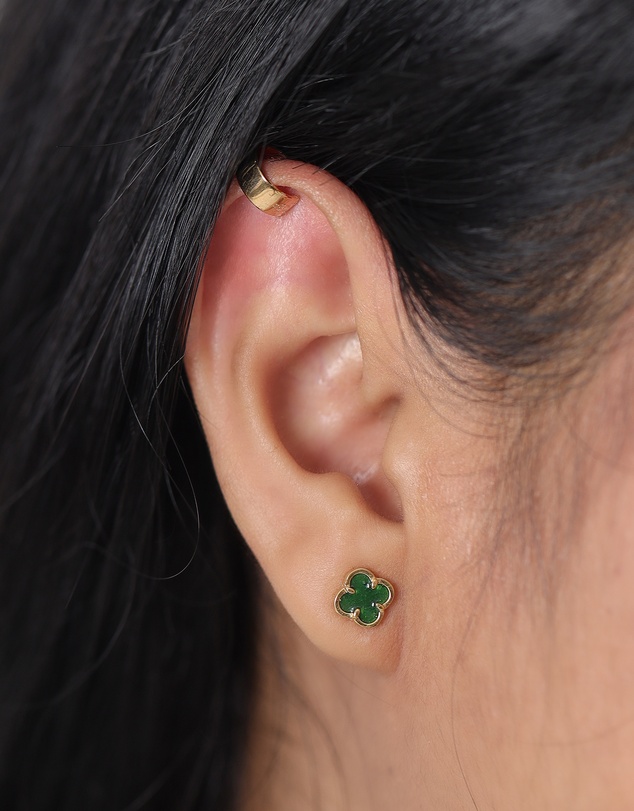 Elli Jewelry - Green Enamel Cloverleaf Stud Earrings in Gold-Plated 925 Silver