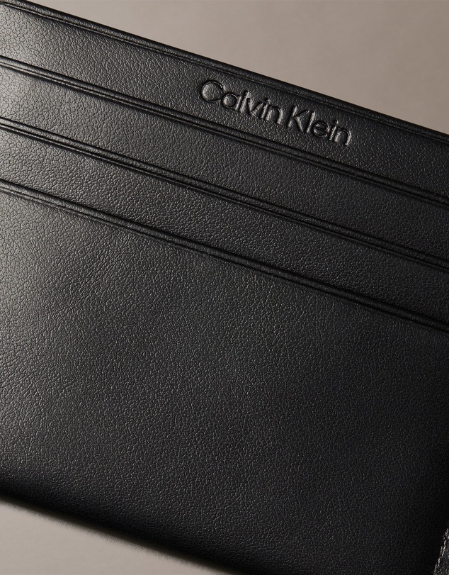 Calvin Klein - Hardware Monogram Card Case