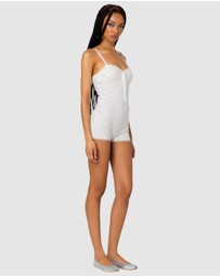 EDIKTED - Very Berry Lacey Romper